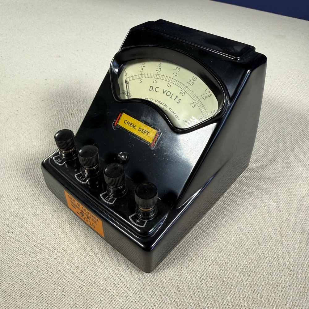 Vintage Welch Scientific D.C. Voltmeter Analog Lab Meter